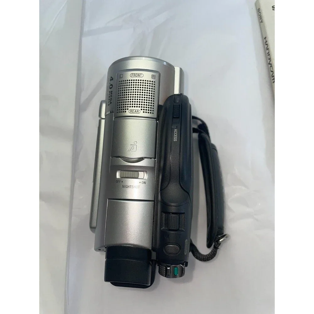 Sony Handycam DCR-DVD408 4MP Carl Zeiss + Battery Manual & Memory Stick
